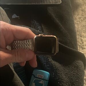 Apple Smartwatch with Silver Metallic Band